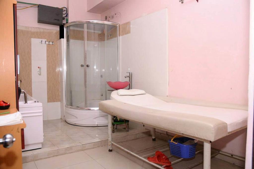 Rose Hotel Hai Phong Exterior photo